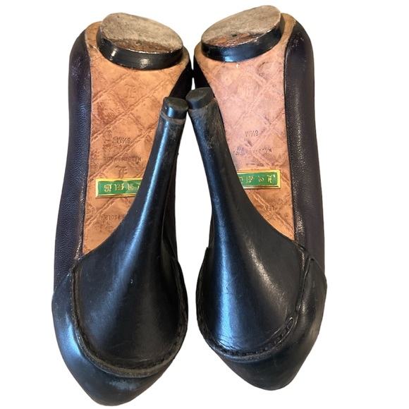 L.A.M.B. Heels - Picture 7 of 7